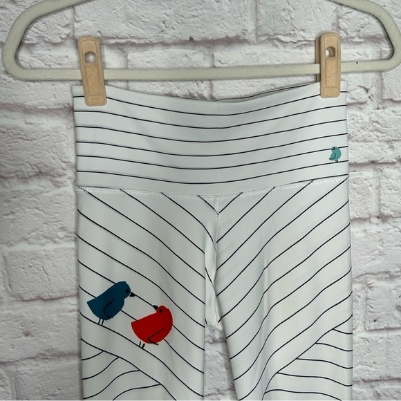 OMGI YOGA Bird and Striped Print High Waisted Activewear Leggings - Picture 7 of 16